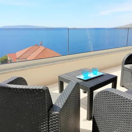 Azuri Donji Okrug (Ciovo)