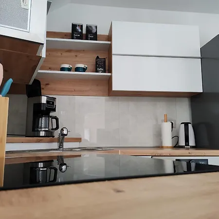 Azuri Donji Okrug (Ciovo)